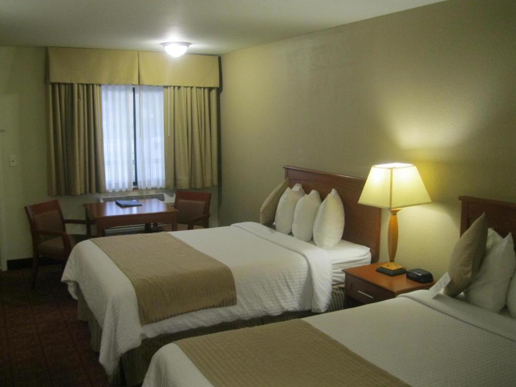 Airport Hotel