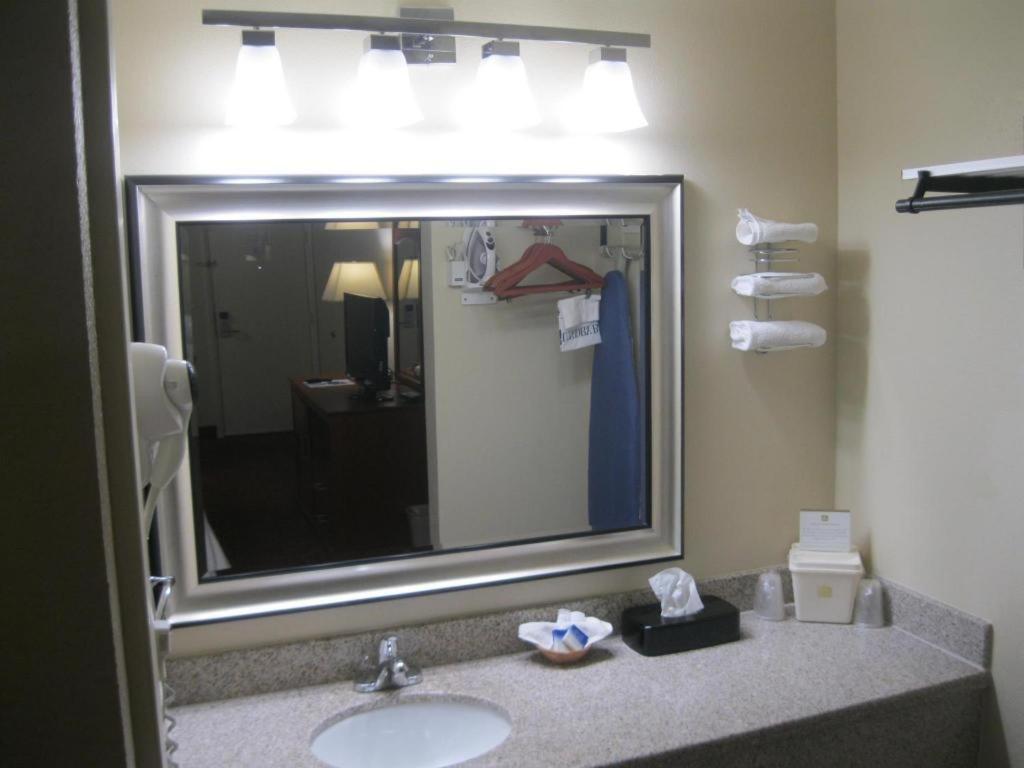 Hotel Airport 3*